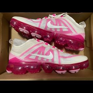 Pink and white NIKE vapor max